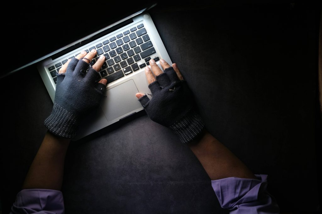 defensa delitos estafa informatica phishing madrid abogada penalista