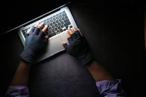 Defensa ante delitos de estafa informática y phishing en España